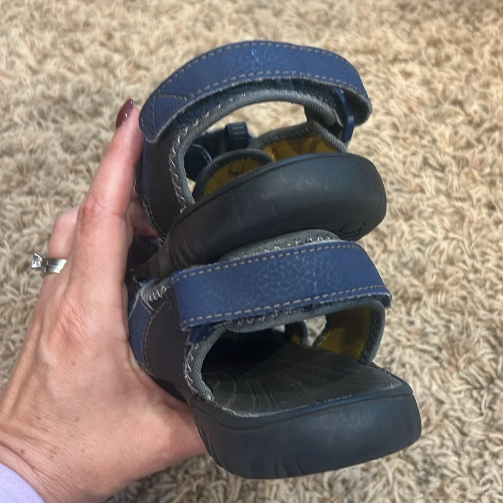 Sonoma sport sandals